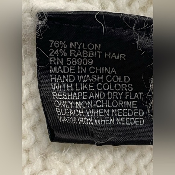 ANTONIO MELANI Sweater Cream Rabbit Fur Pearl Super Soft Neutral Size Small - Picture 5 of 5